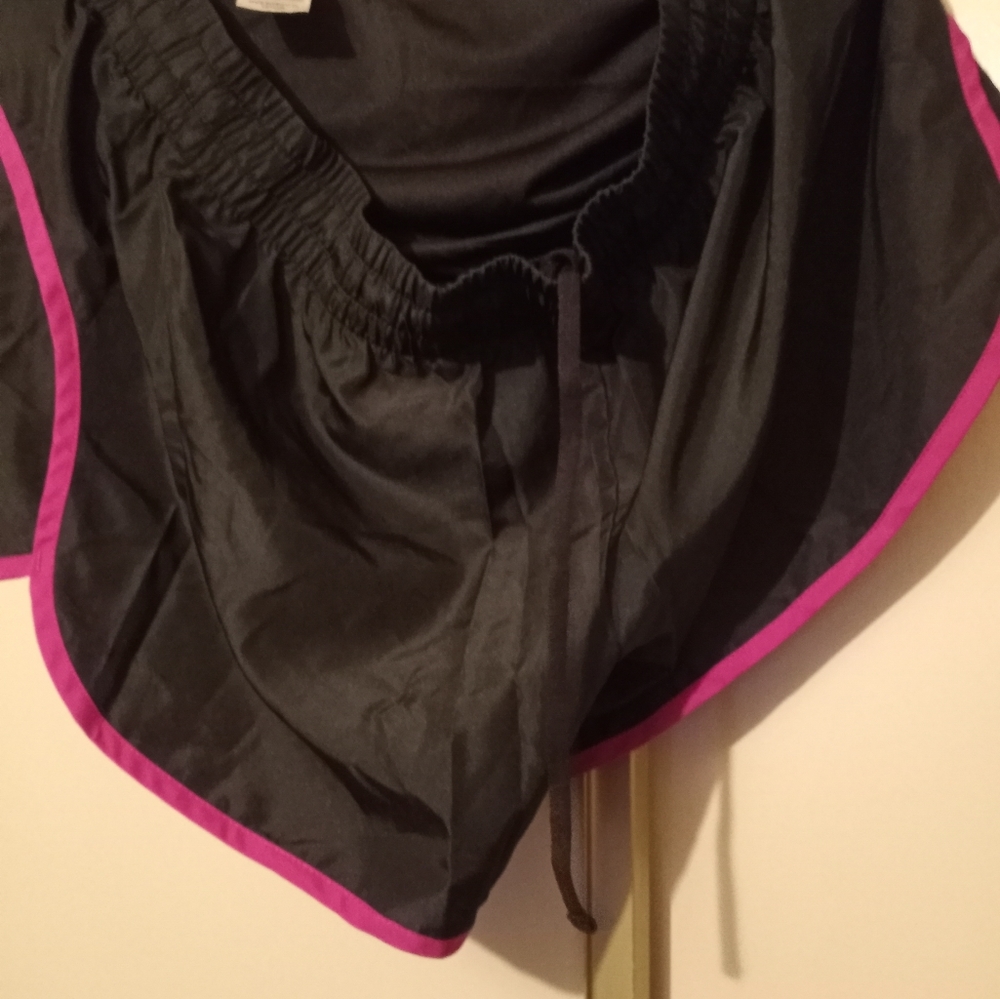 Athletic shorts with liner inside